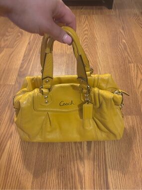 Authentic Y2K Coach Ashley Yellow Leather Satchel Handbag